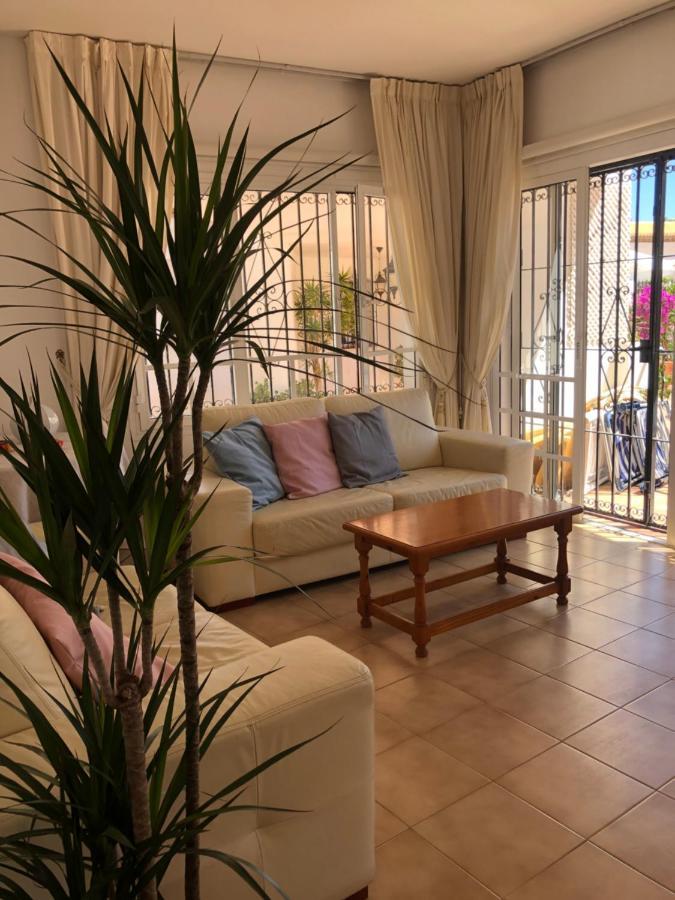 Charming 2 Bed Apartment Next To Cabopino Beach, Spain Marbella Esterno foto